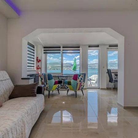 Ocean Views & Tranquil Living, Cleaning Included Trogir